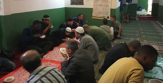 İHH'dan Latin Amerika'da 5 bin kişilik iftar