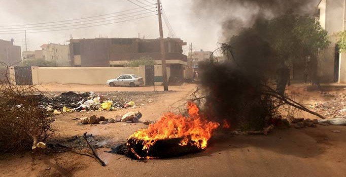 ABD ve İngiltere'den Sudan'daki müdahaleye tepki