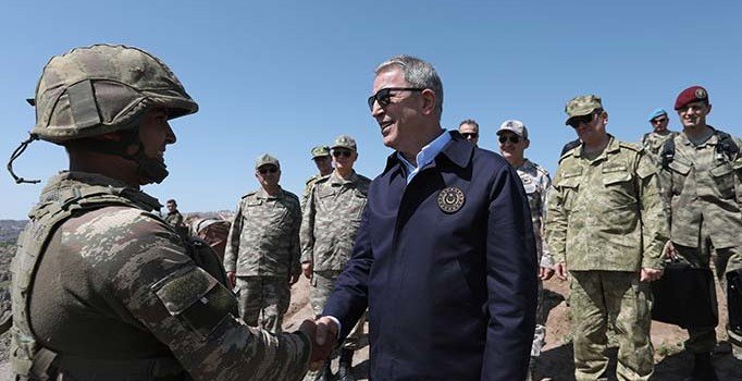 Akar'dan sıfır noktasında 'Pençe' mesajı: Temizlemeden çıkmayacağız