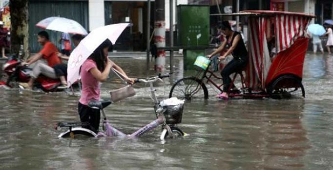 Çin'de sel felaketi 2 milyon kişiyi etkiledi: 7 ölü