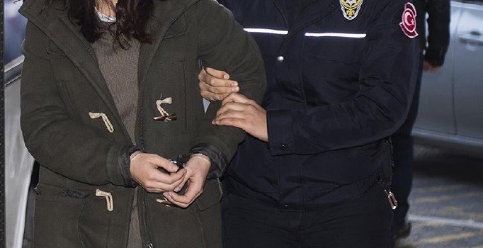 Kilis'te DEAŞ'lı terörist teslim oldu