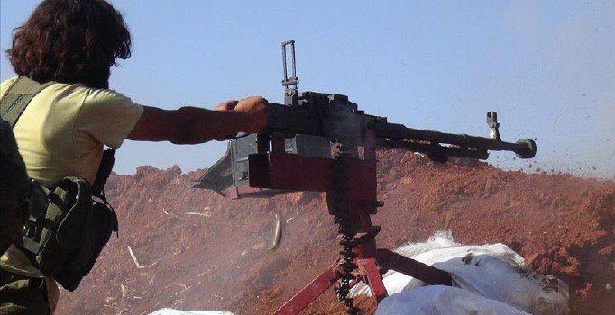 İdlib'de Esad'a karşı ortak operasyon: Muhalifler 4 noktayı ele geçirdi