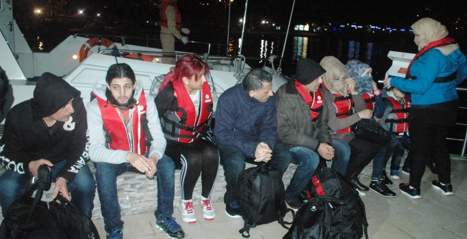 Çanakkale'de 77 kaçak göçmen yakalandı