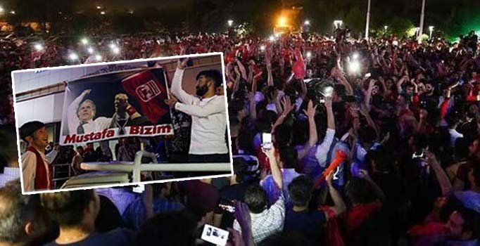 İran'da Mustafa Denzili'ye coşkulu karşılama