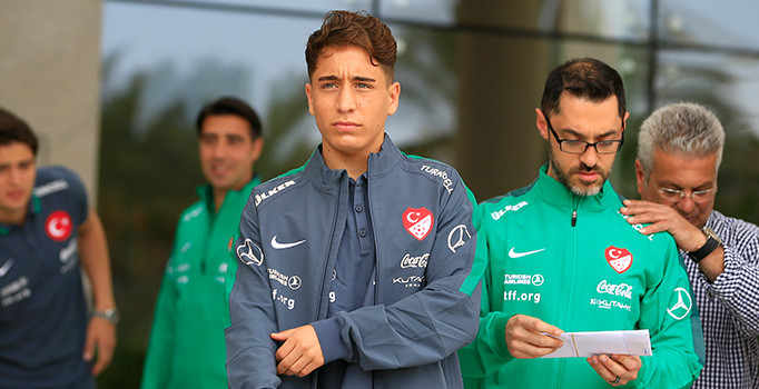 Beşiktaş'ın istediği Emre Mor için B.Dortmund da devrede