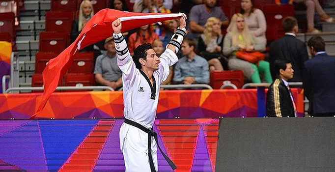 Milli tekvandocu Servet Tazegül üst üste 5. kez Avrupa şampiyonu