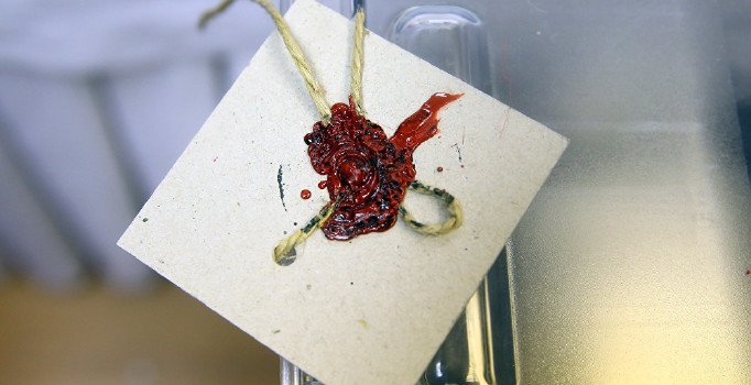 Son dakikada oy kullanmak için koşarak geldiler