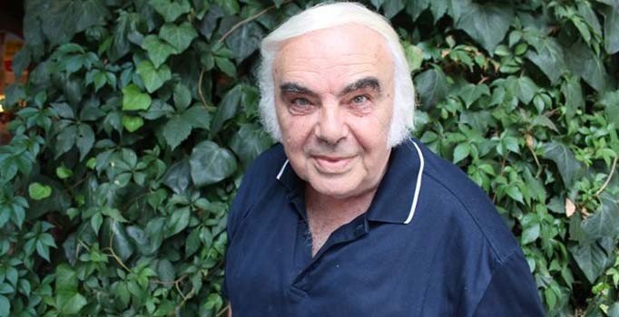 Enis Fosforoğlu hayatını kaybetti