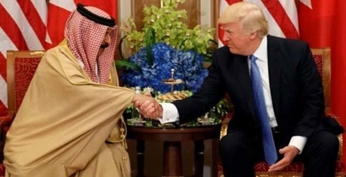 Hamas yetkilisi Zehhar'dan Bahreyn çalıştayına "rüşvet" yakıştırması