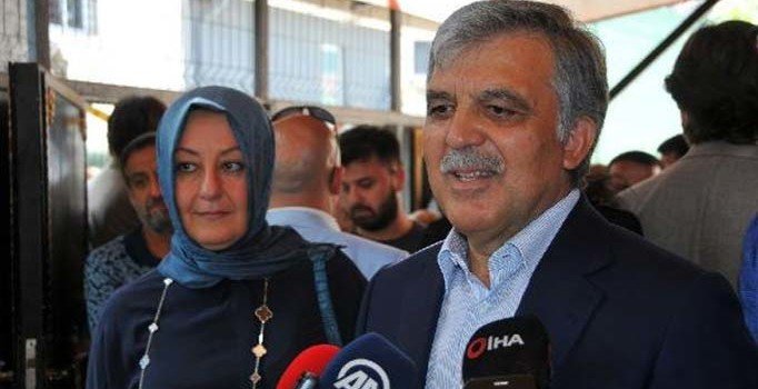 11. Cumhurbaşkanı Abdullah Gül oyunu kullandı