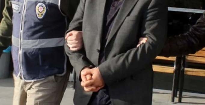 Yunanistan'a kaçmaya çalışırken yakalanan 2 FETÖ şüphelisi tutuklandı