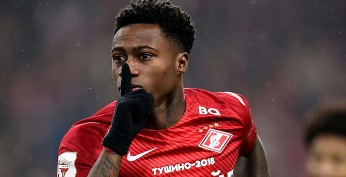 Ajax, Sevilla'da forma giyen Promes'u  transfer etti