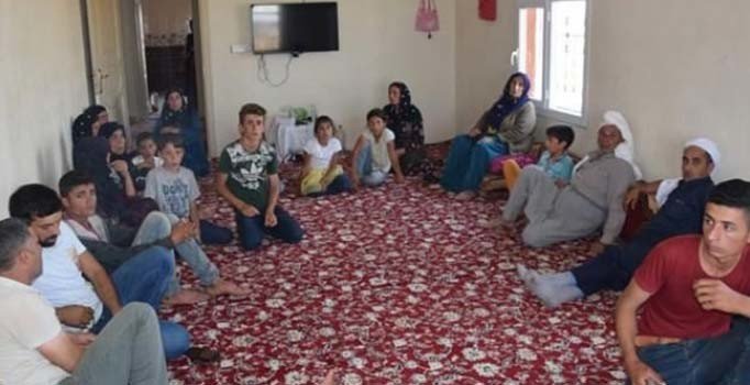 Mahallenin 17 yaşına gelen gençlerini ölüm korkusu sarıyor