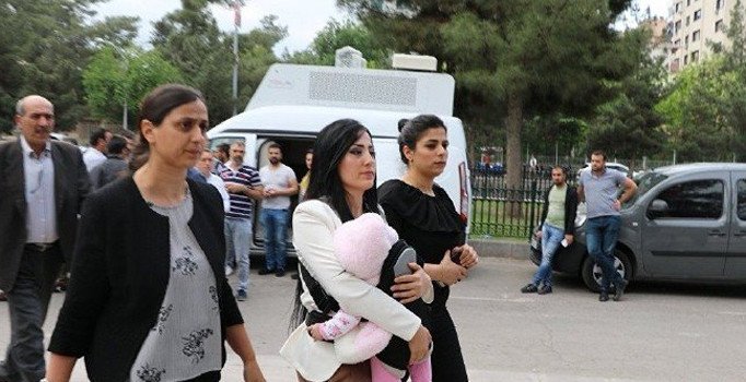 Ayşe Öğretmen kimdir? Ayşe Öğretmen ne dedi? Ayşe Öğretmen beraat etti