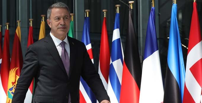 Akar, ABD'nin Suriye Özel Temsilcisi James Jeffrey ile görüştü