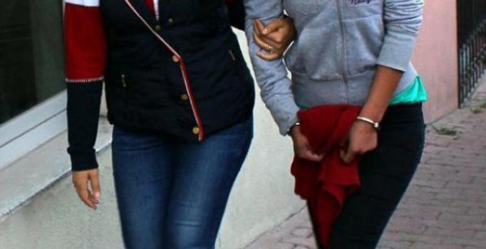 Interpol'ün aradığı DEAŞ'lı 2 kadın Kilis'te yakalandı