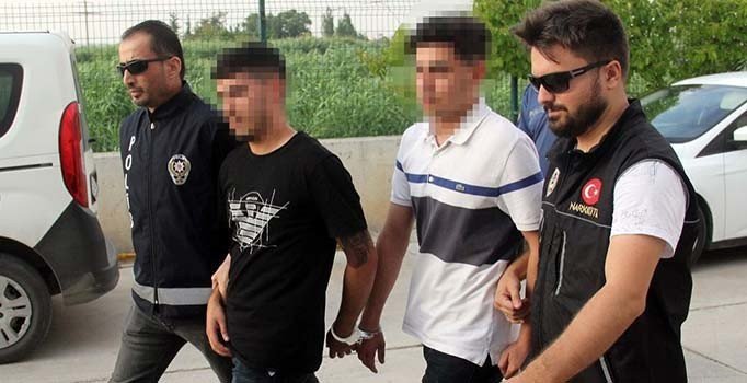 Dizi oyuncularına uyuşturucuya özendirmekten gözaltı