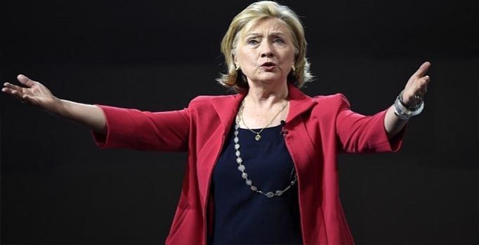 Hillary Clinton'a zatürre teşhisi