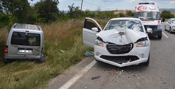 Tekirdağ’da trafik kazası: 9 yaralı