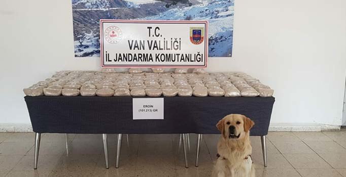 Koyun yüklü kamyonette 101 kilo 213 gram eroin ele geçirildi
