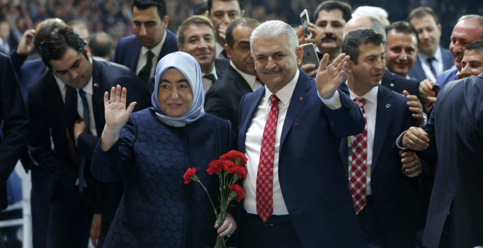 AK Parti’de kongre oylaması sona erdi: Binali Yıldırım dönemi başladı