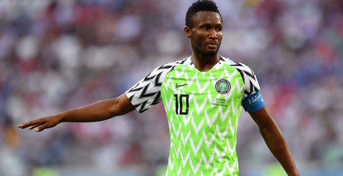 John Obi Mikel kimdir, hangi mevkide oynuyor? John Obi Mikel Trabzonspor’da