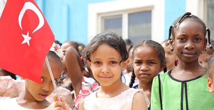 Türkiye Etiyopya'daki FETÖ okullarını devraldı