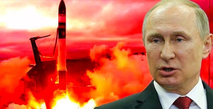 Putin, ABD'nin çekildiği INF anlaşmasını resmen askıya aldı