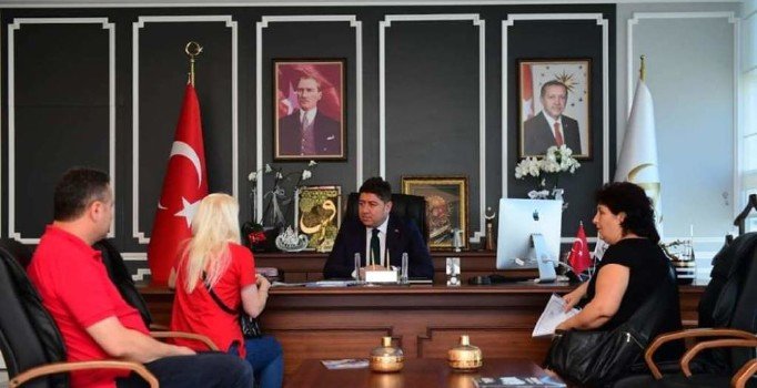 Ordu Altınordu'da AK Parti Belediyesi, CHP'lilerin 'T.C. ibaresi' teklifini kabul etti