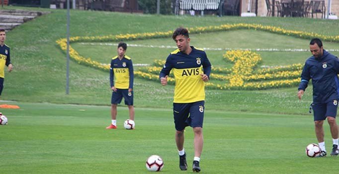 Fenerbahçe kampının etkili ismi Allahyar