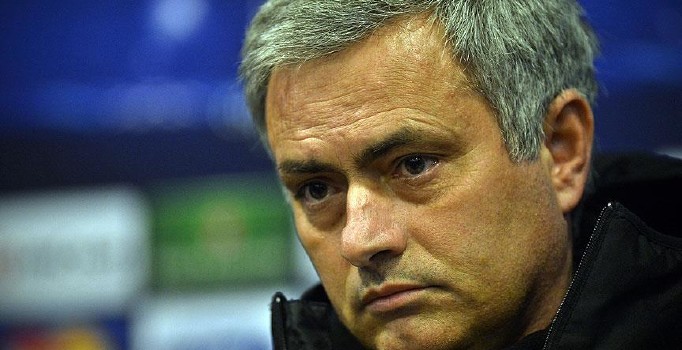 Mourinho Manchester United'a imzayı attı mı?