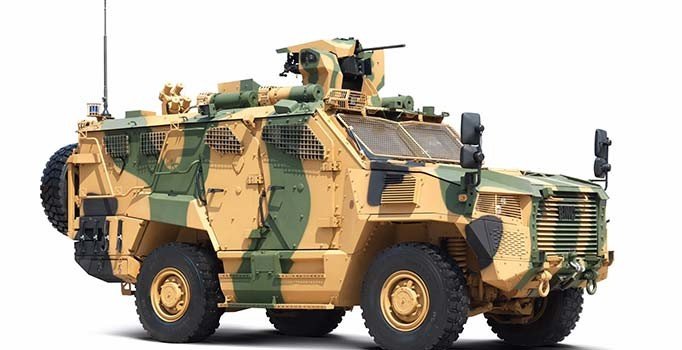 TSK’nın yeni zırhlı aracı ’Vuran’ Kara Kuvvetleri Komutanlığına teslim edildi