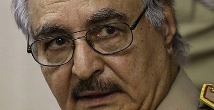 Libya'nın darbecisi Hafter, BAE'nin hediyesi ile uçak düşürdü