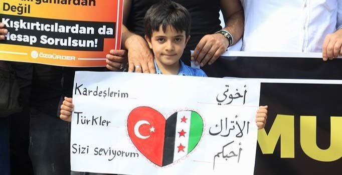 Suriyelilere yönelik saldırılara karşı protesto