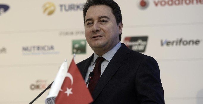 AK Parti, Ali Babacan'ı kurucu üyeler listesinden çıkardı