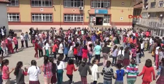 Okullarda teneffüs süresi değişti mi? Milli Eğitim Bakanlığı yönetmelik değişikliğini açıkladı