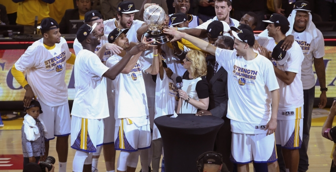 Golden State'in 40 yıllık özlemi sona erdi