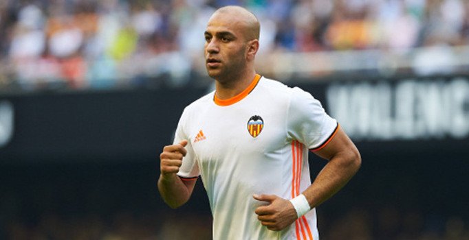 Aymen Abdennour kimdir, hangi mevkide oynuyor? Valencia’dan Kayserispor’a