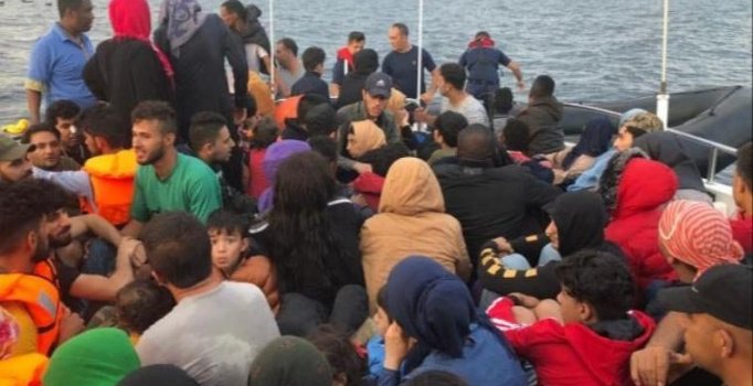 İzmir'de 100 kaçak göçmen yakalandı