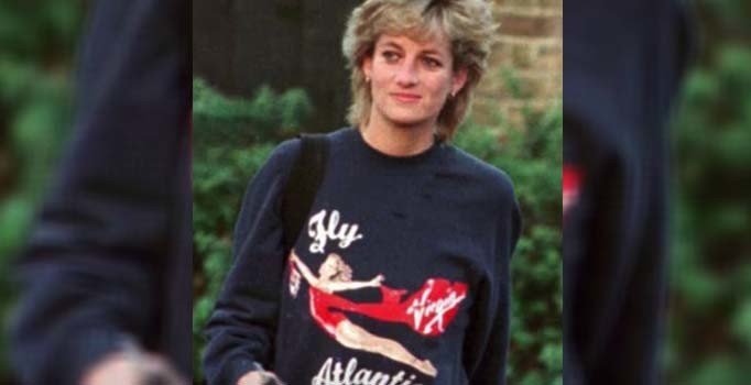 Prenses Diana’nın sweatshirt'ü 47 bin euroya satıldı