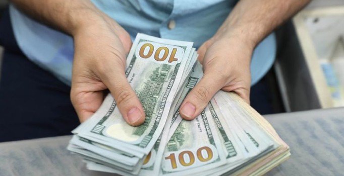 Dolar/TL kuru güne 5,68 seviyelerinde başladı