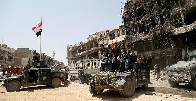 Irak'ta DEAŞ'a hava harekatı: 4 ölü