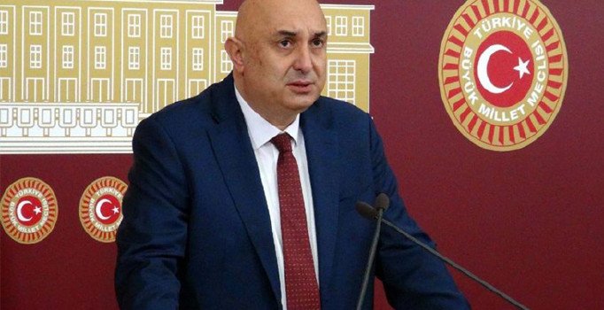 Engin Özkoç nereli? kimdir ve kaç yaşındadır?