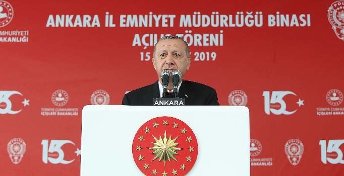 Cumhurbaşkanı Erdoğan: Kimse millete diz çöktüremez