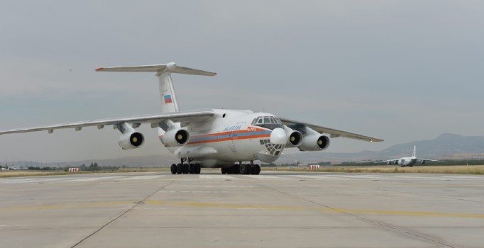 Mürted'de S-400 hareketliliği: 10'uncu uçak da iniş yaptı