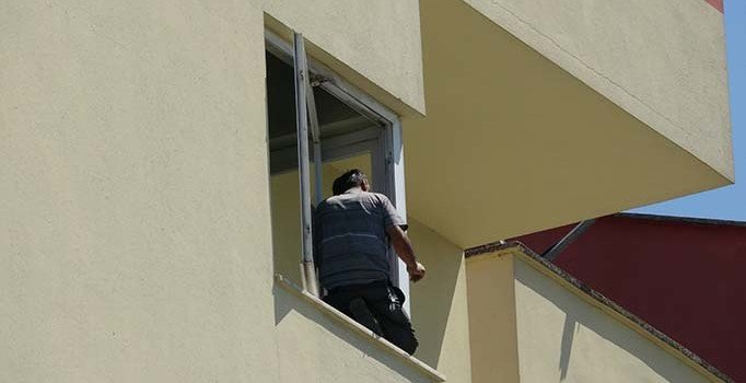 Kocaeli Adliyesi'nde intihar girişimi