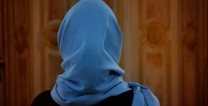 Türkiye'den Fransa'ya 'başörtüsü' tepkisi