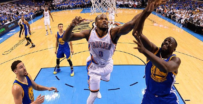 Oklahoma City Thunder Golden State Warriors'ı 133-105 skorla geçti