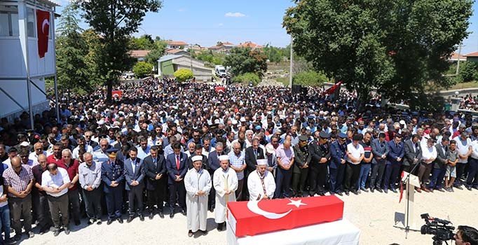Kuzey Irak şehidi Mustafa Ünal Konya'da toprağa verildi