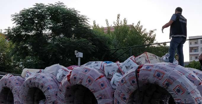 Batman'da 1 ton esrar ele geçirildi